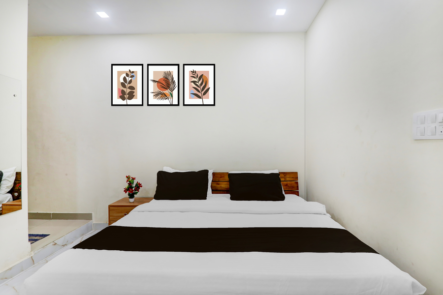 super hotel o iim road lucknow