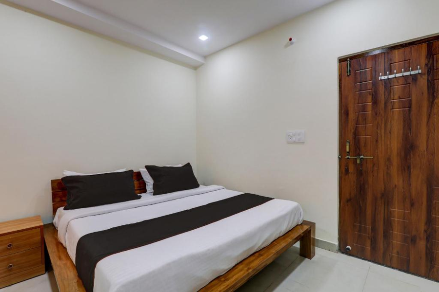 super hotel o iim road lucknow