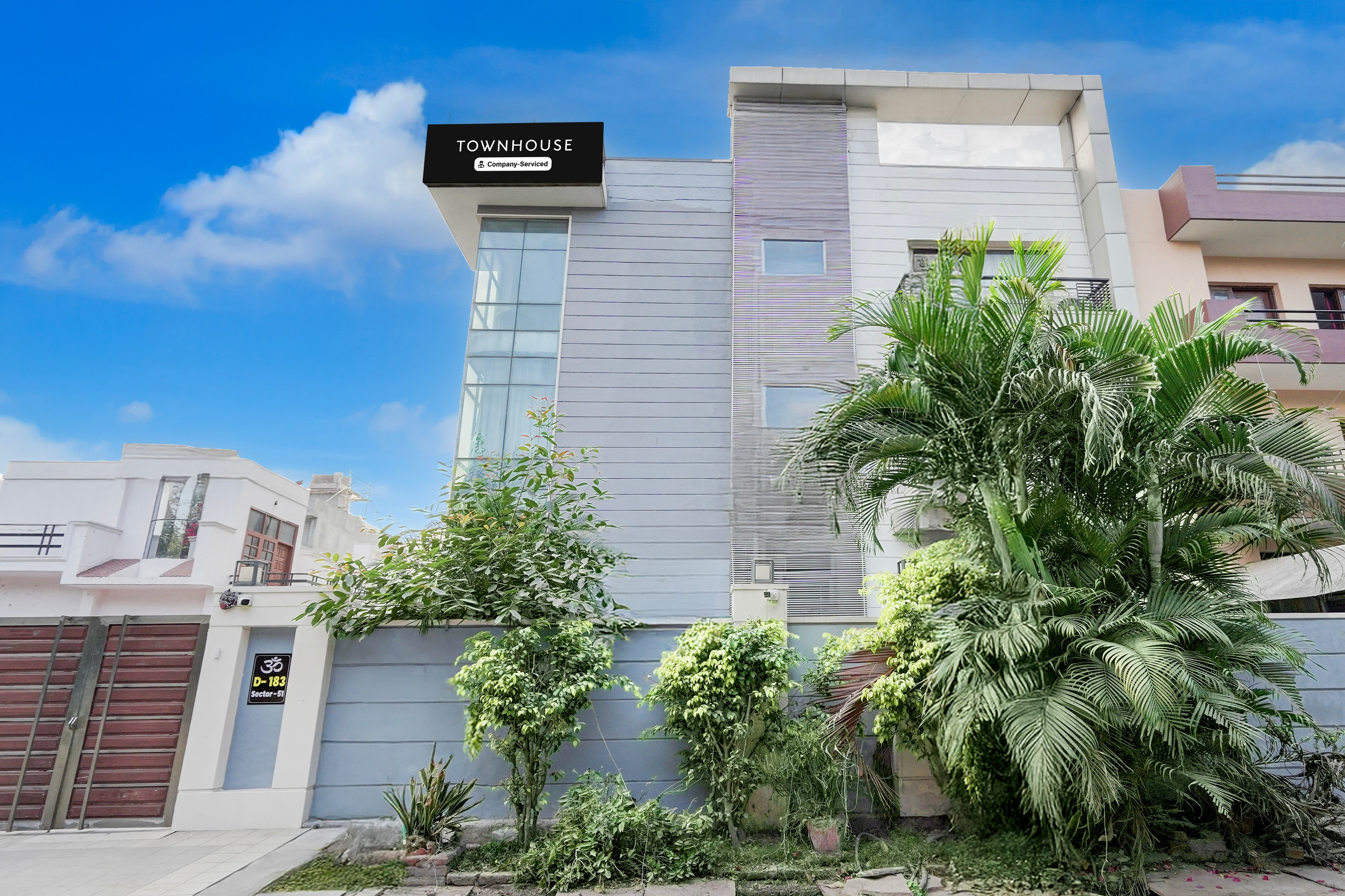 Townhouse 1200 Luxury Suites Inn,,3 star