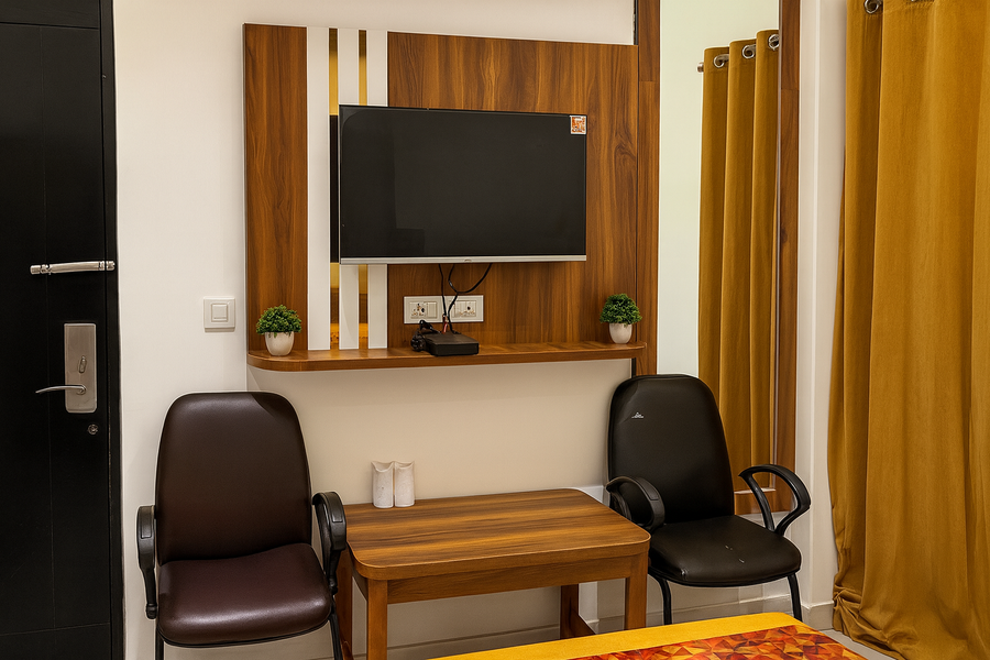 hotel paradise international by jmd group