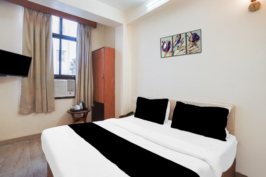 super hotel o collectorate circle formerly hotel dhamu