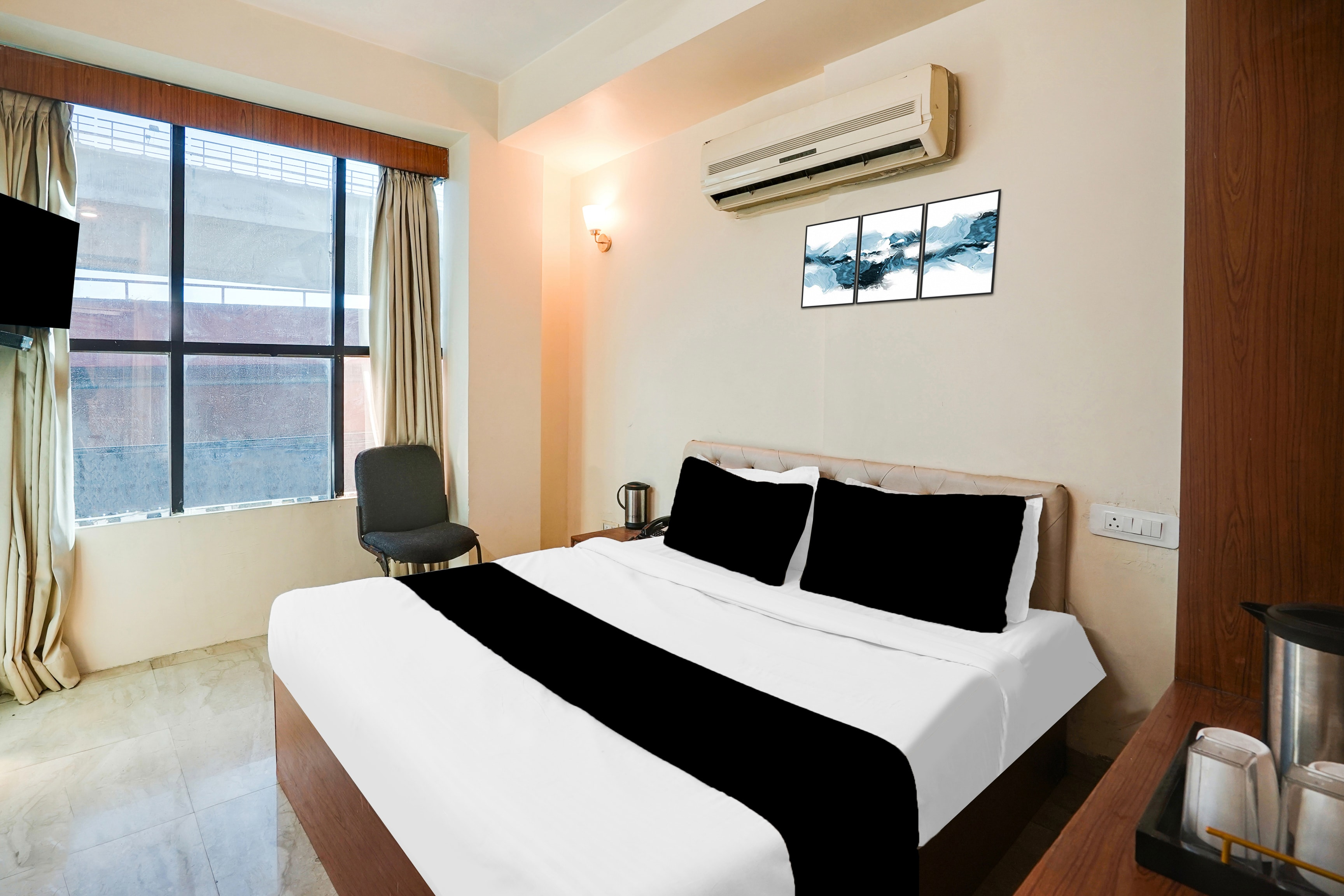 super hotel o collectorate circle formerly hotel dhamu