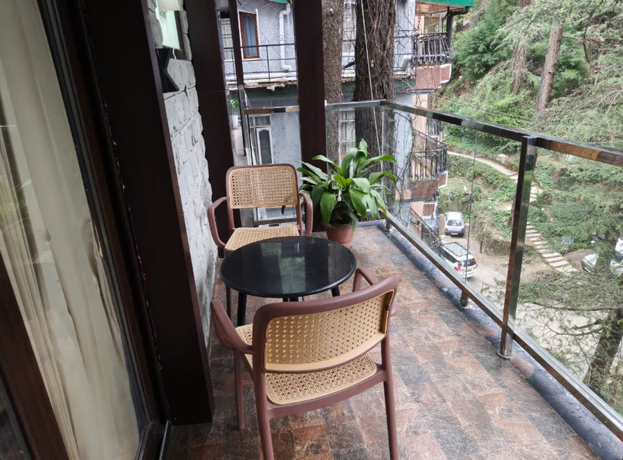 The Premium By Dusk N Dawn,,4 star