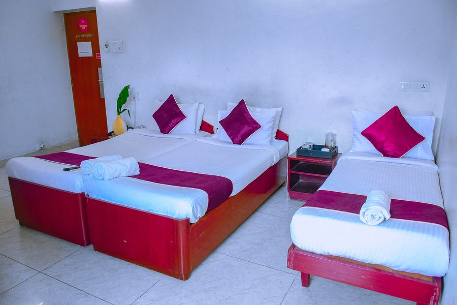 naksha tree hotels kishore inn koyambedu