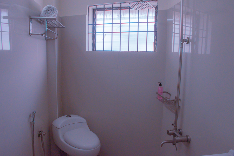 naksha tree hotels kishore inn koyambedu