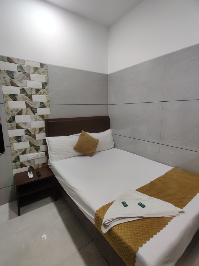 Jyoti Residency,,3 star