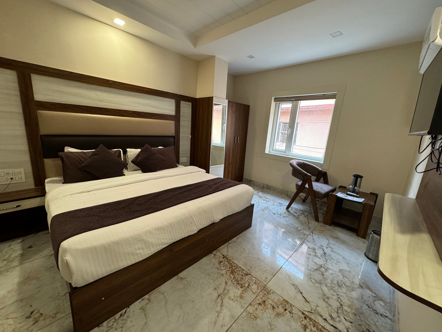 hotel dev rishi by t and m hotels