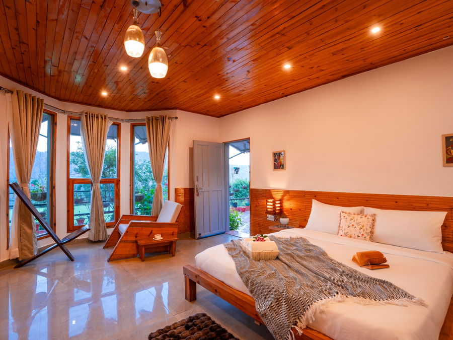 moustache select mukteshwar