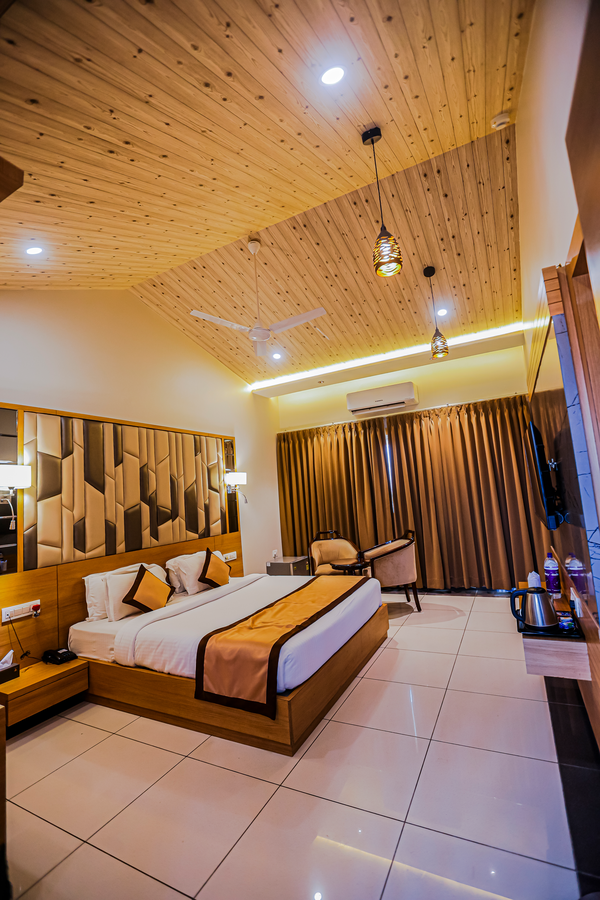 hotel mukut mani