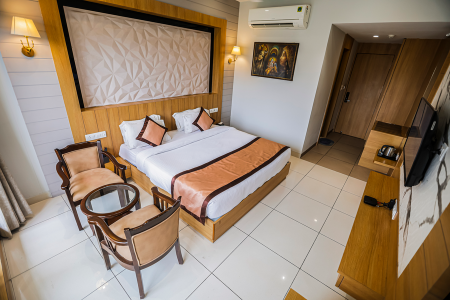 hotel mukut mani