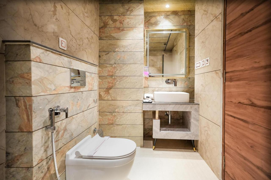 alivaa hotel mcleodganj best dhauladhar view infinity pool and sky garden