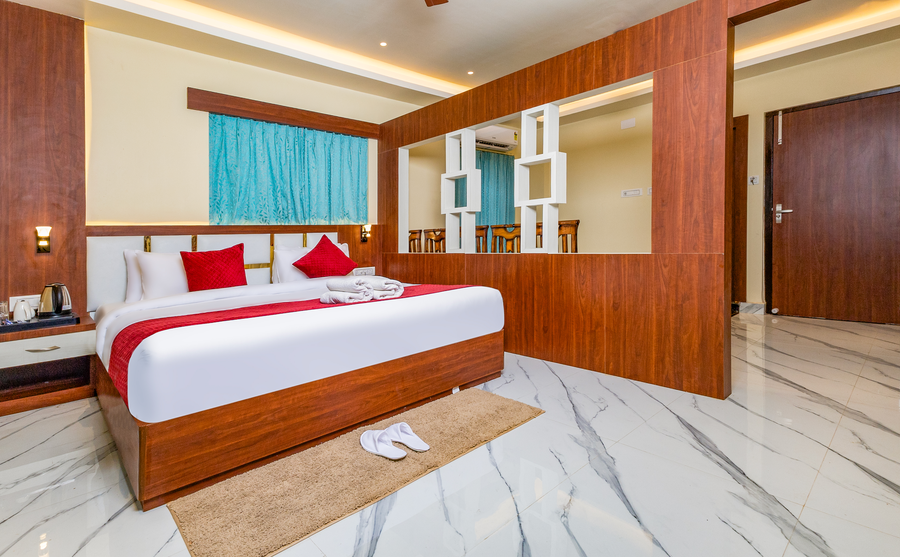 yashshree bangla queen