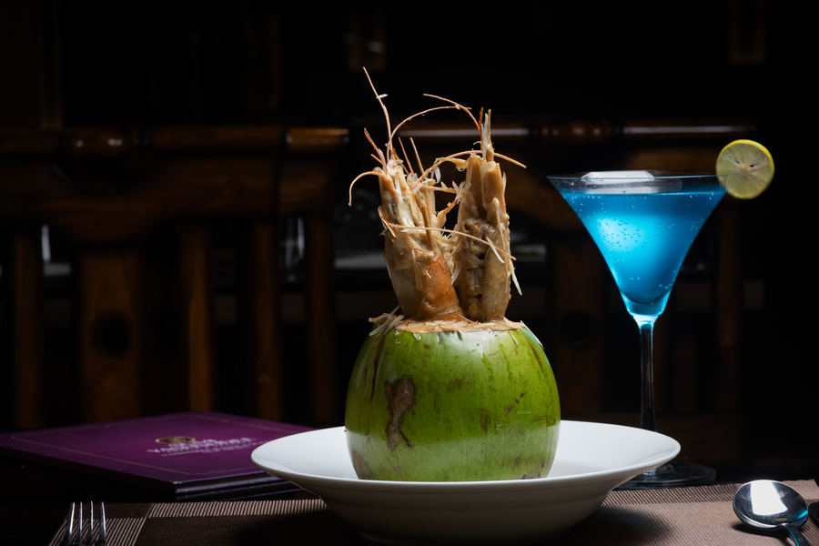 yashshree bangla queen