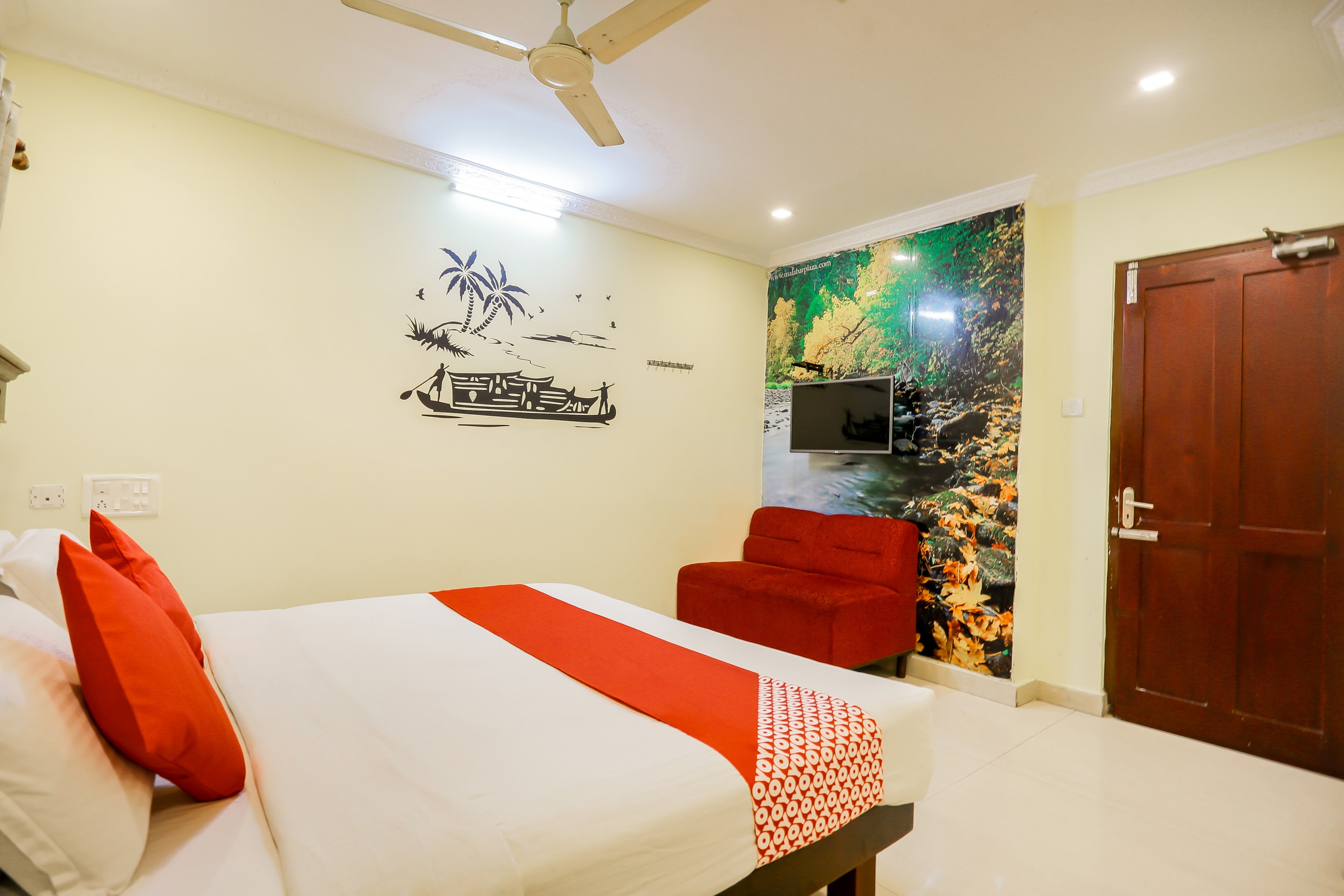 Super Hotel O Padma Junction Mg Road,,4 star