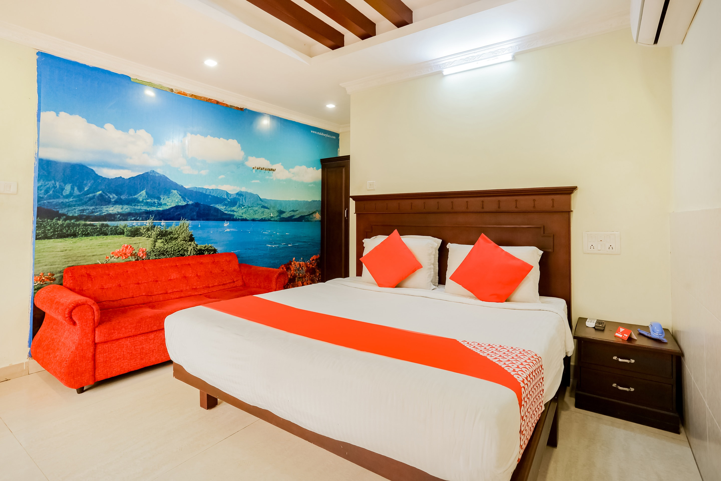 Super Hotel O Padma Junction Mg Road,,4 star