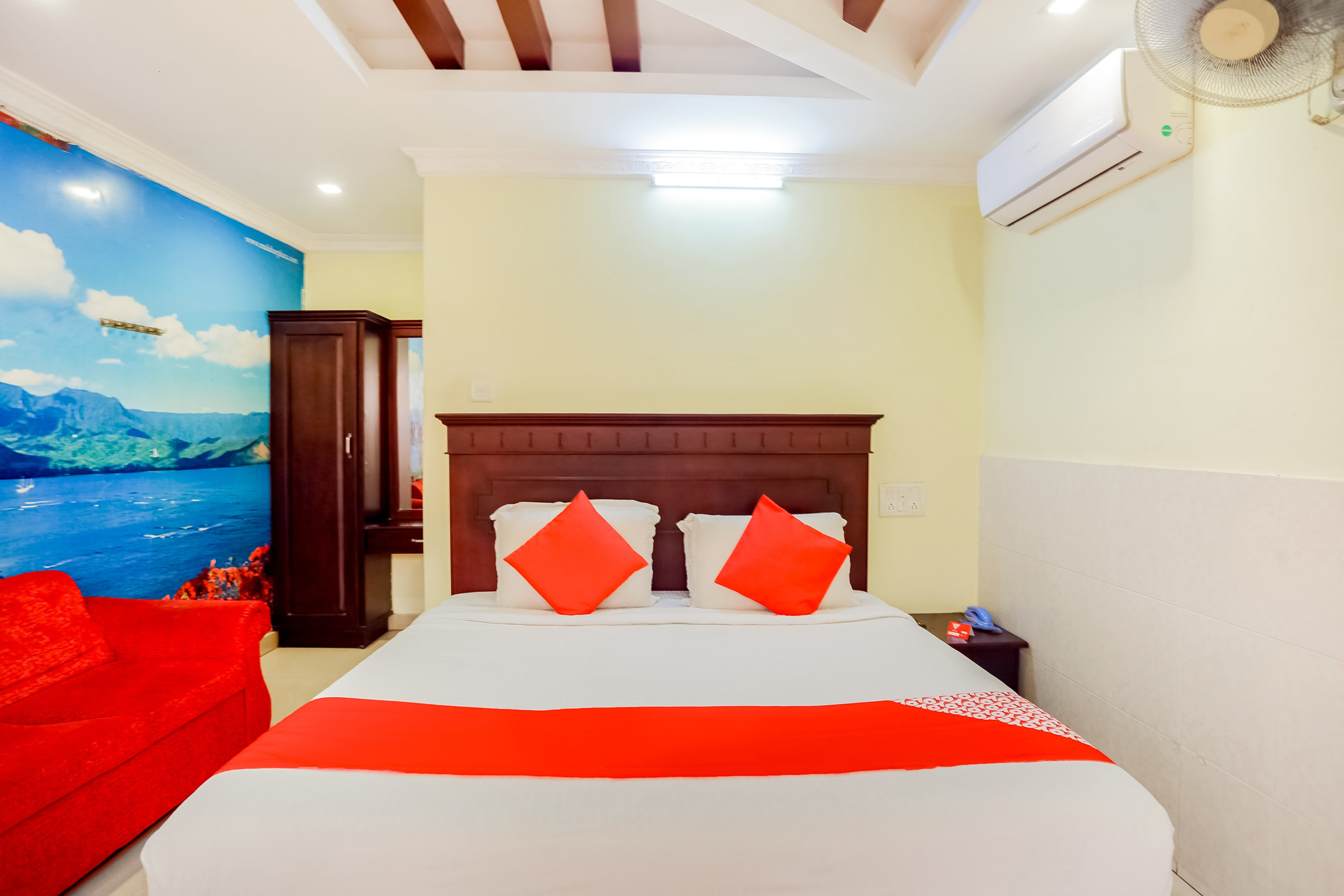 Super Hotel O Padma Junction Mg Road,,4 star