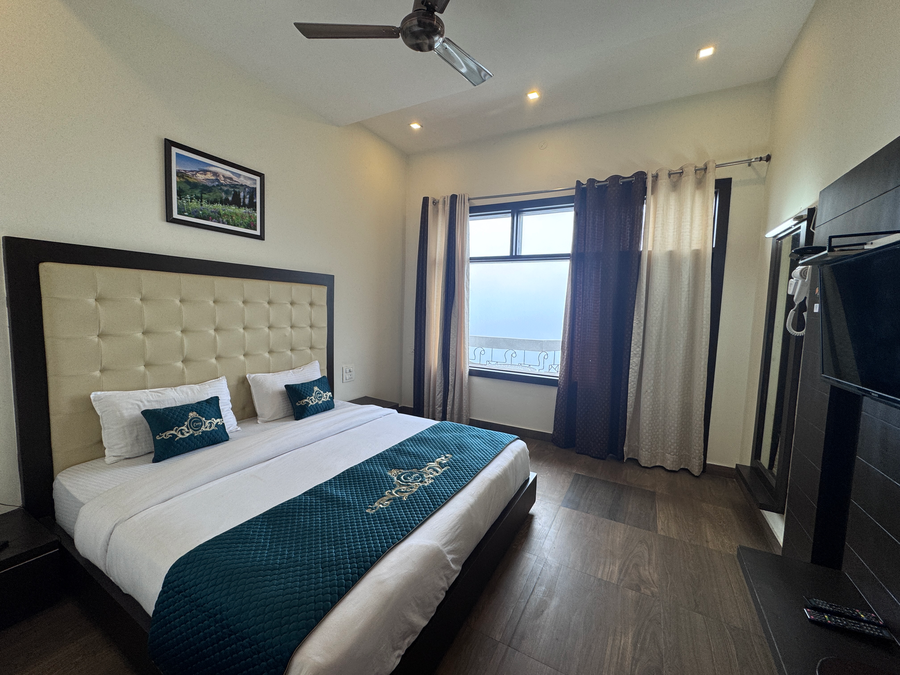 cozy kanatal hotel and resort