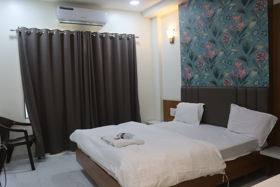 hotel mayur residency