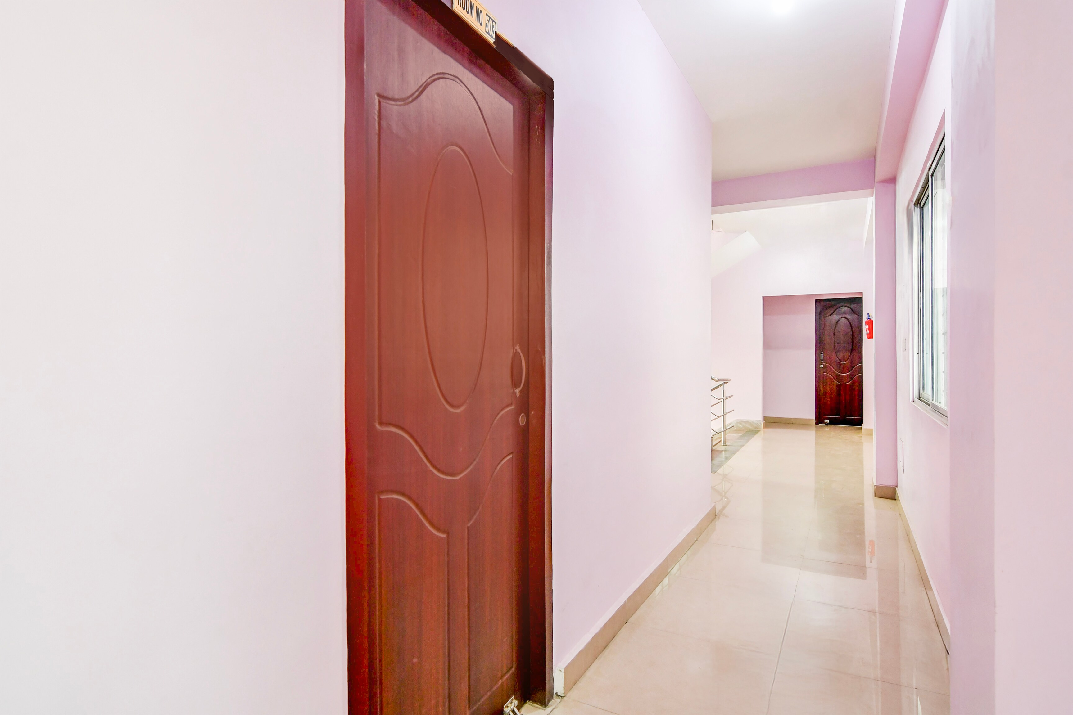 Super Collection O Sf Road Siliguri Formerly Jyoti Hotel,The 3-Star OYO 15788 Lodge Jyoti Offers Comfort And Convenience Whether You're On Business Or Holida,3 star