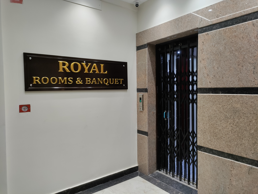 royal rooms and banquet
