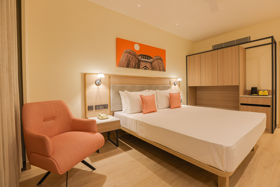 lemon tree hotel chinchwad pune