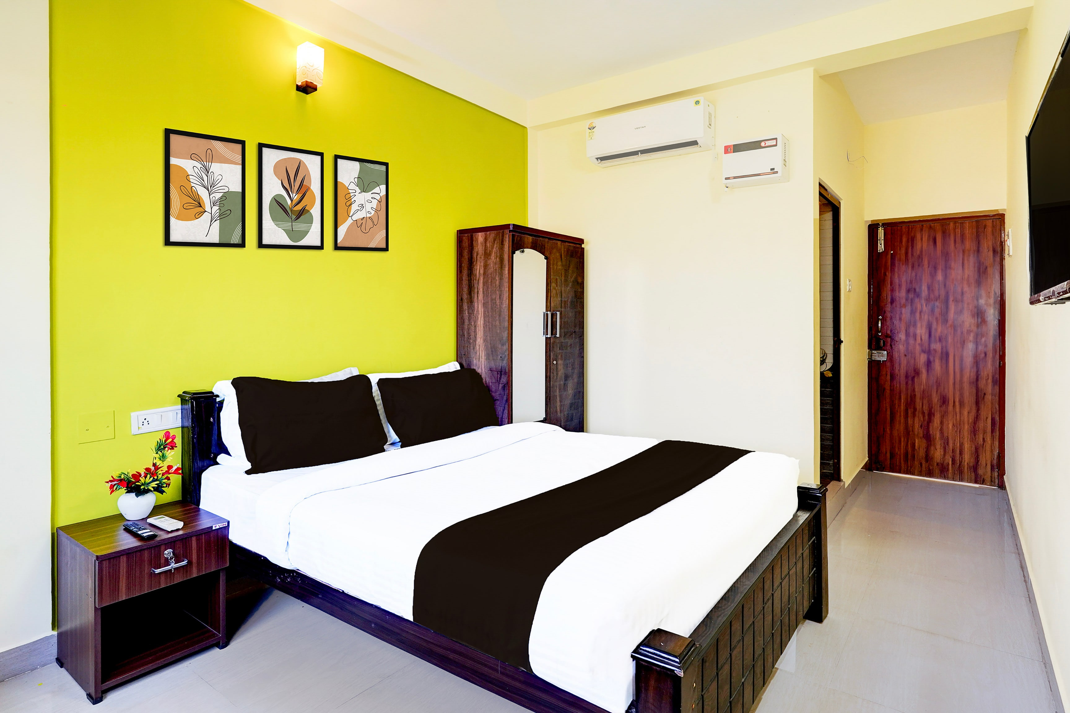 Super Collection O Nibav Beach View,Chennai|Mahabalipuram,3 star