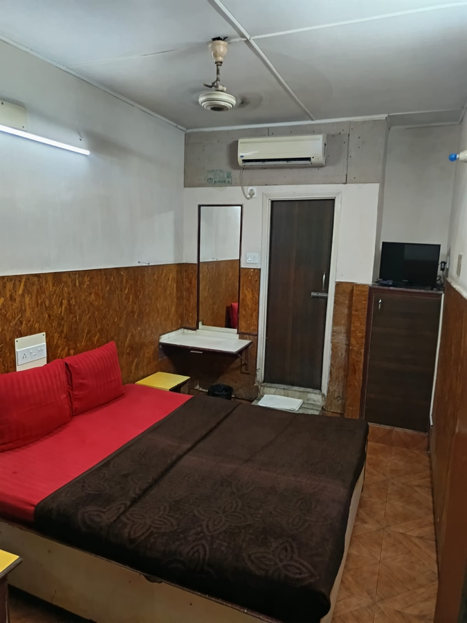 meena guest house