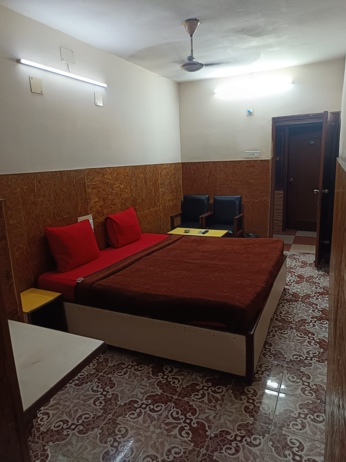meena guest house