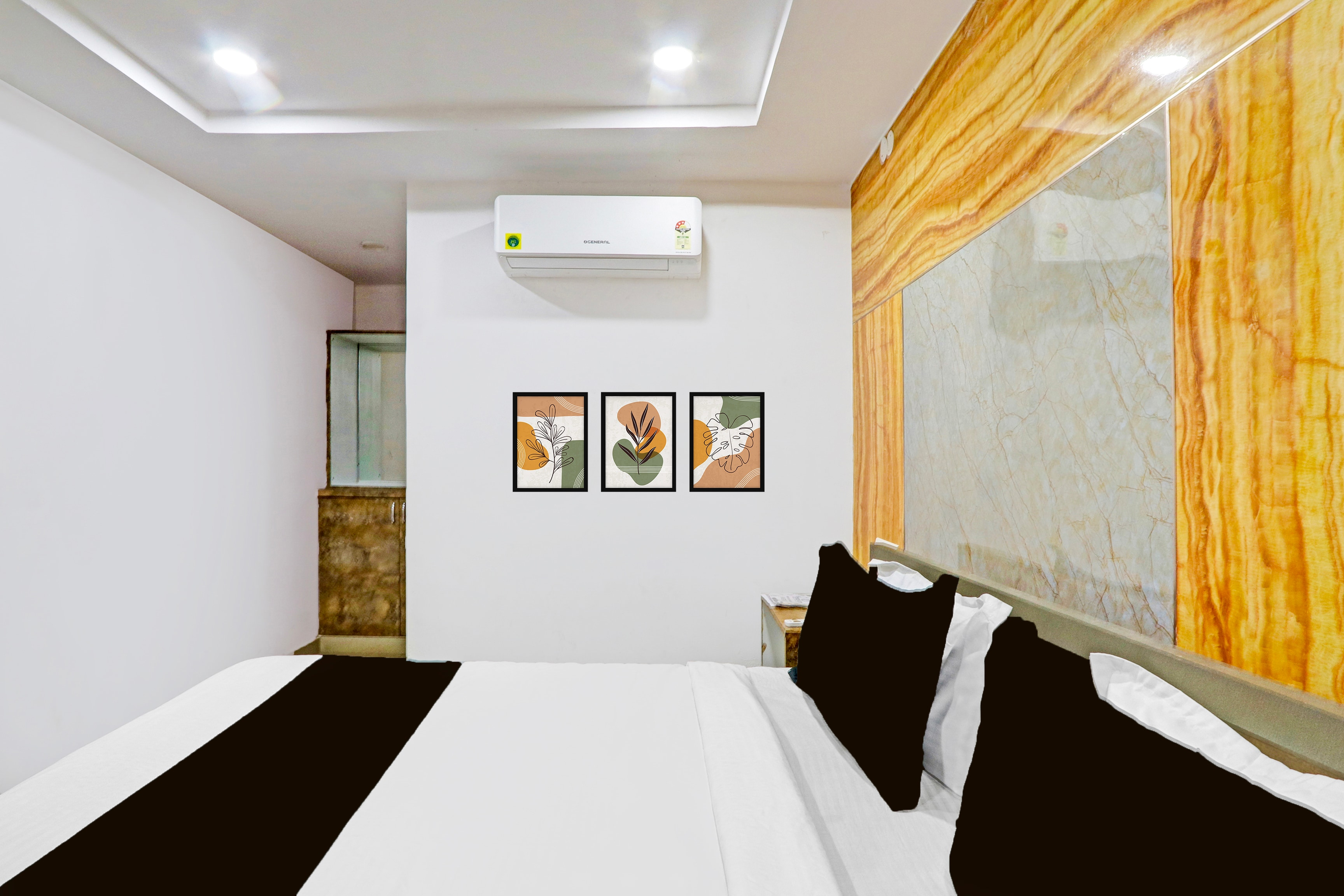 Collection O Warangal Railway Station,Kondapur|Warangal,3 star