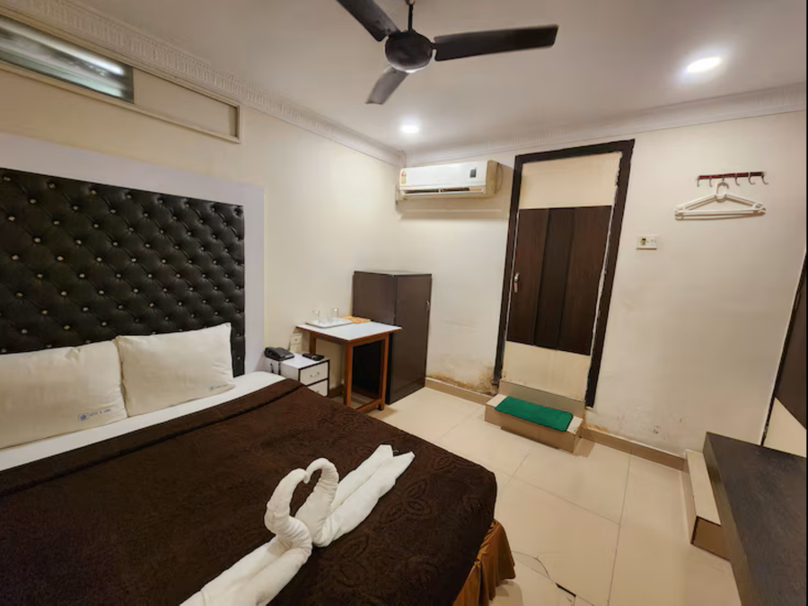 hotel al sana