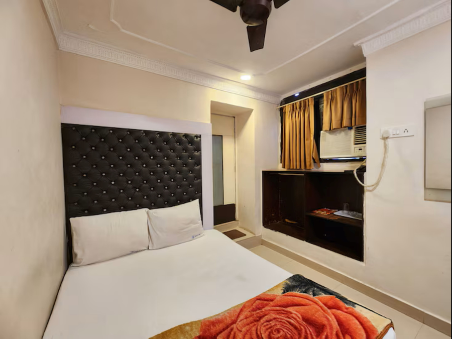 hotel al sana