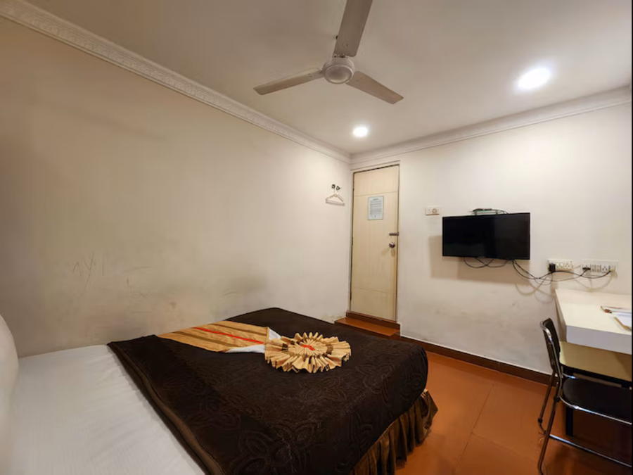 hotel al sana