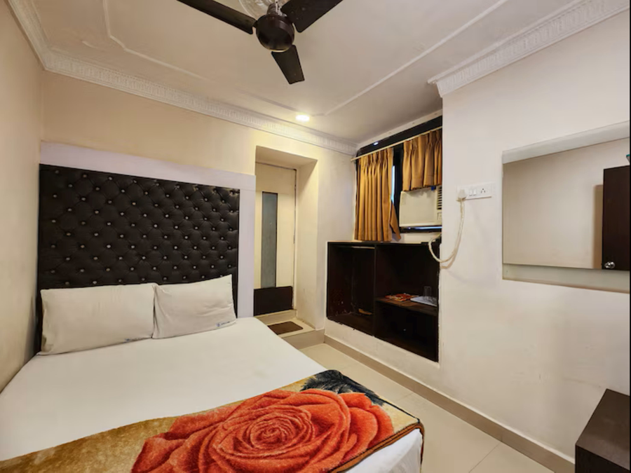 hotel al sana