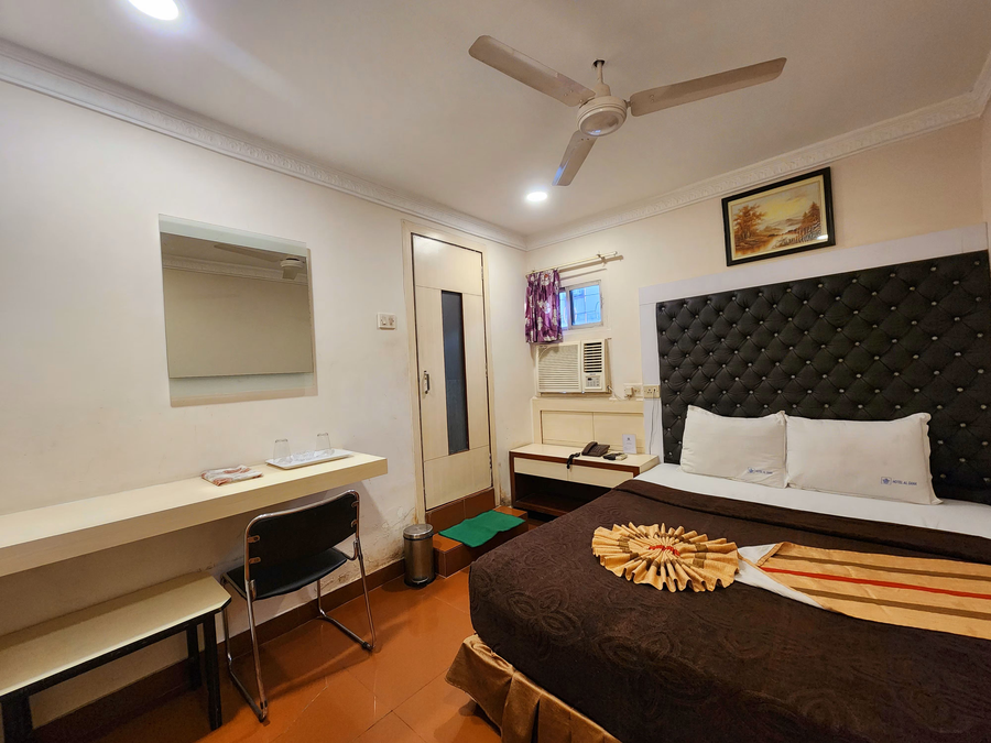 hotel al sana