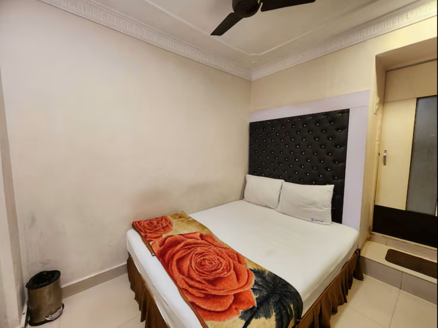 hotel al sana