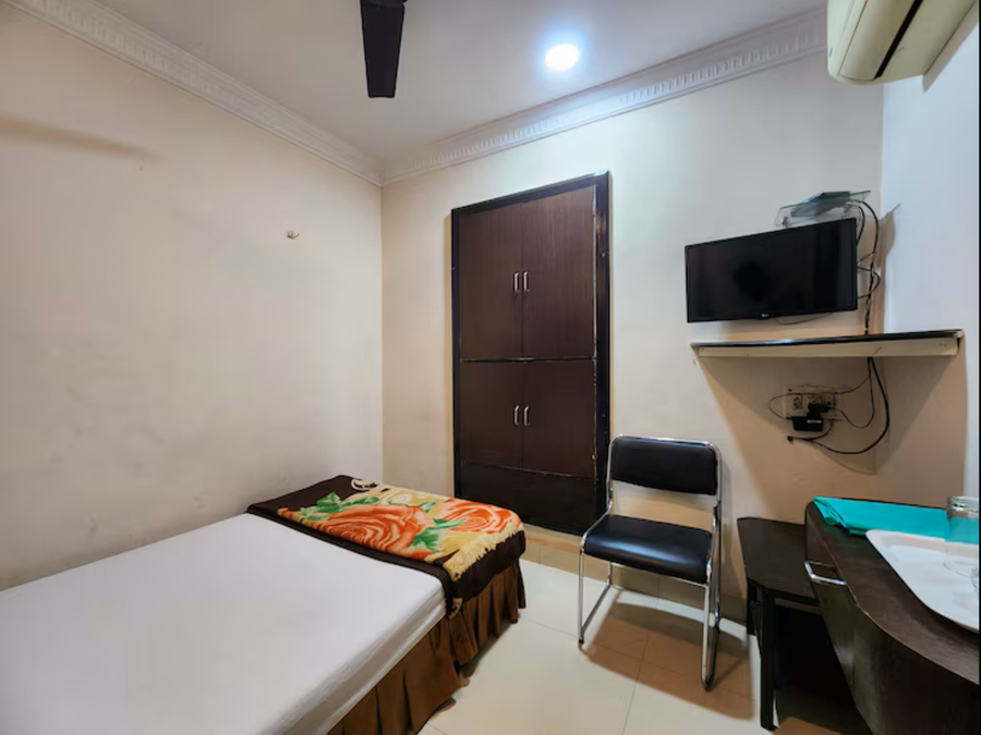 hotel al sana