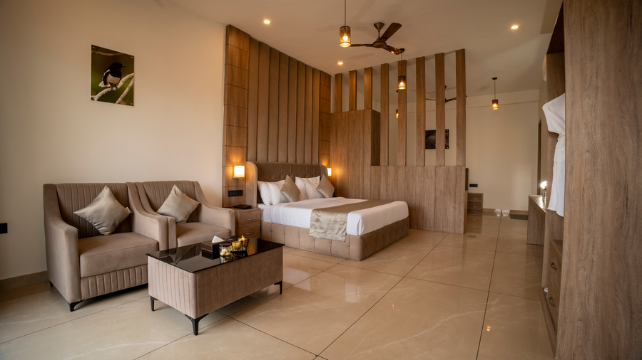 Corbett Elegant Retreat,,4 star