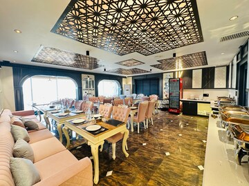 lakewalk suites