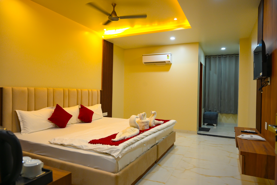 hotel dinanath