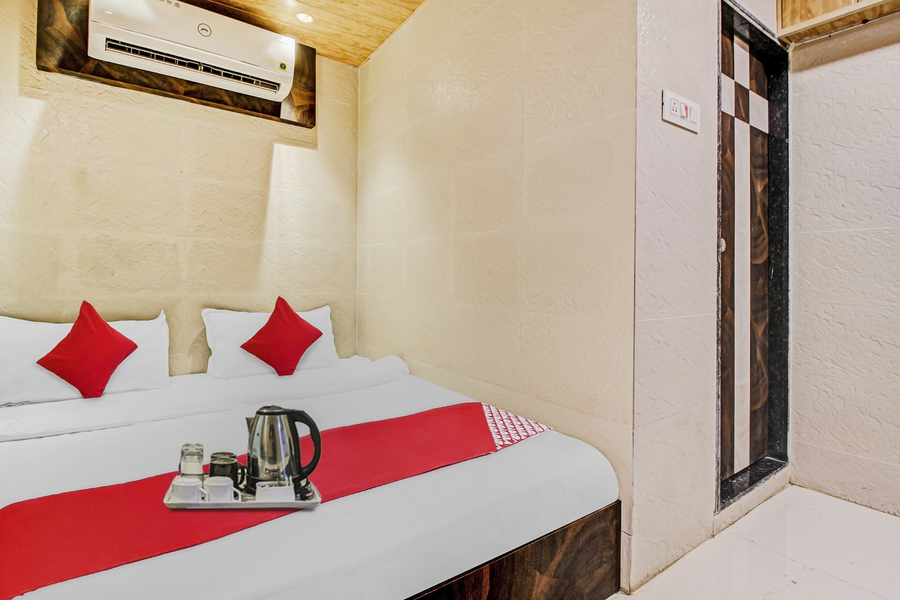 super hotel o ambedkar chowk ulhasnagar