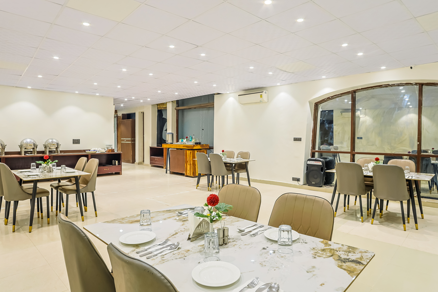 the orion express east of kailash