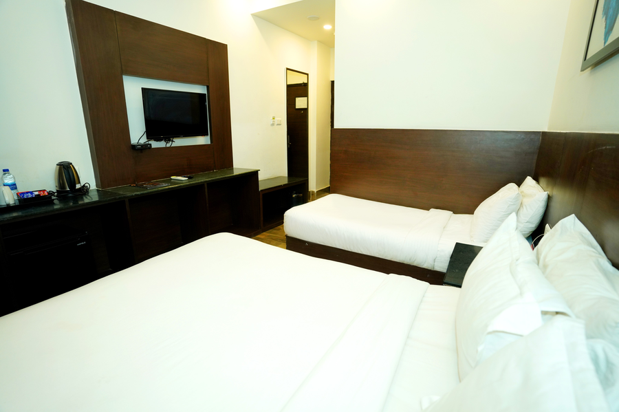 n3n ganga retreat by stotrak