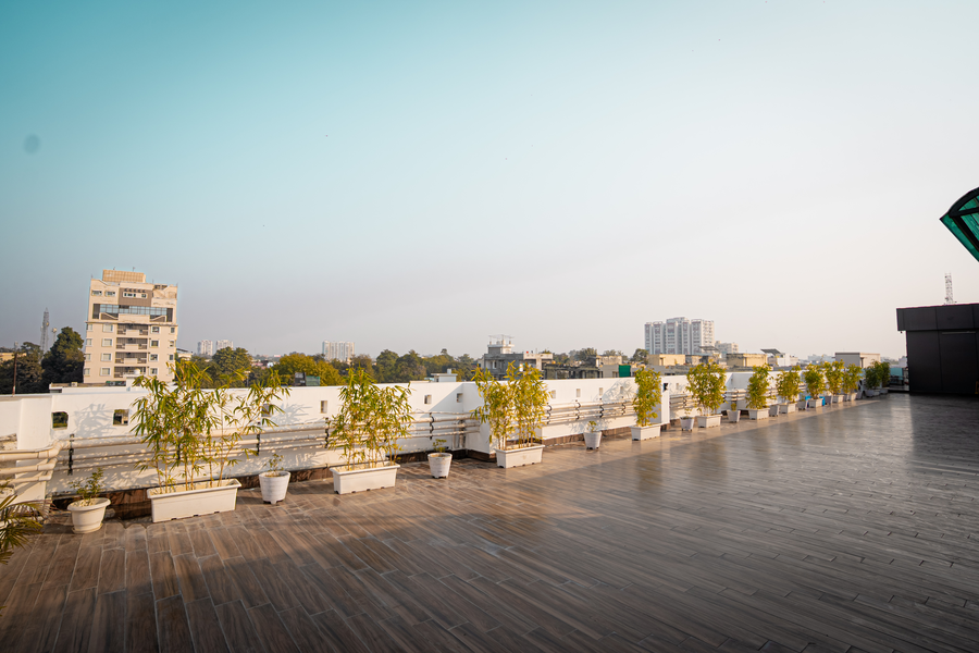 hhw hotel agra