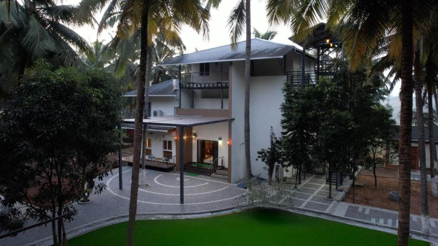 Winners Hill Resorts,,3 star