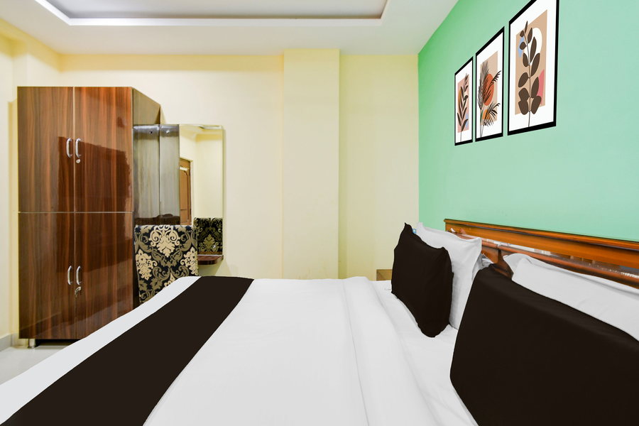 super townhouse hitech city madhapur