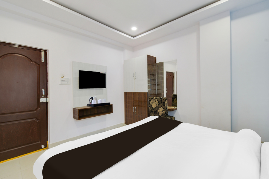 super townhouse hitech city madhapur