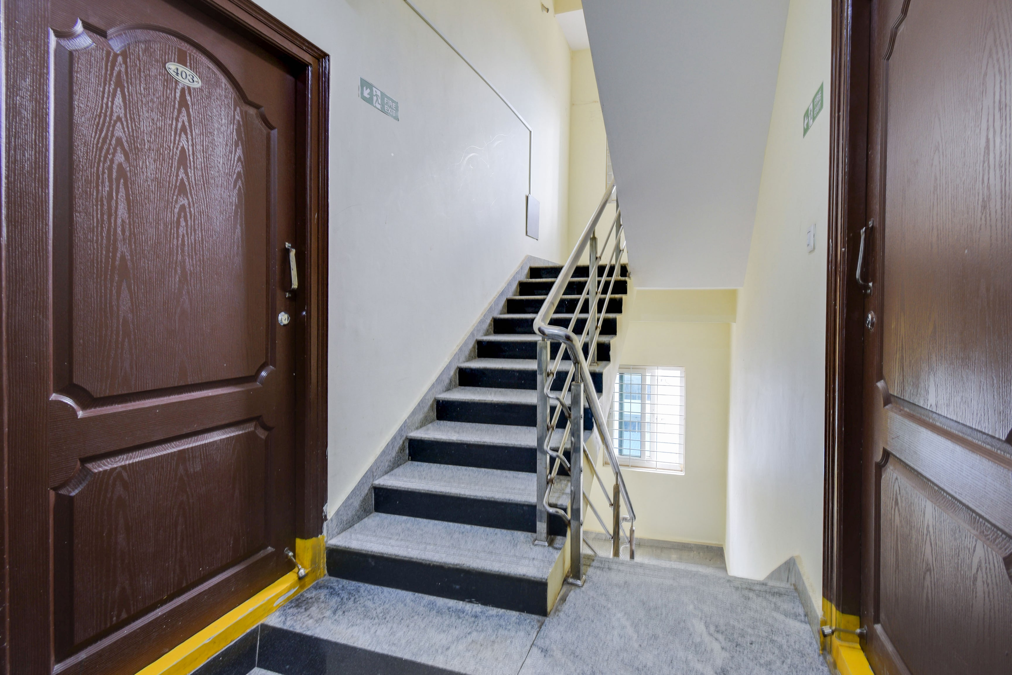 super townhouse hitech city madhapur