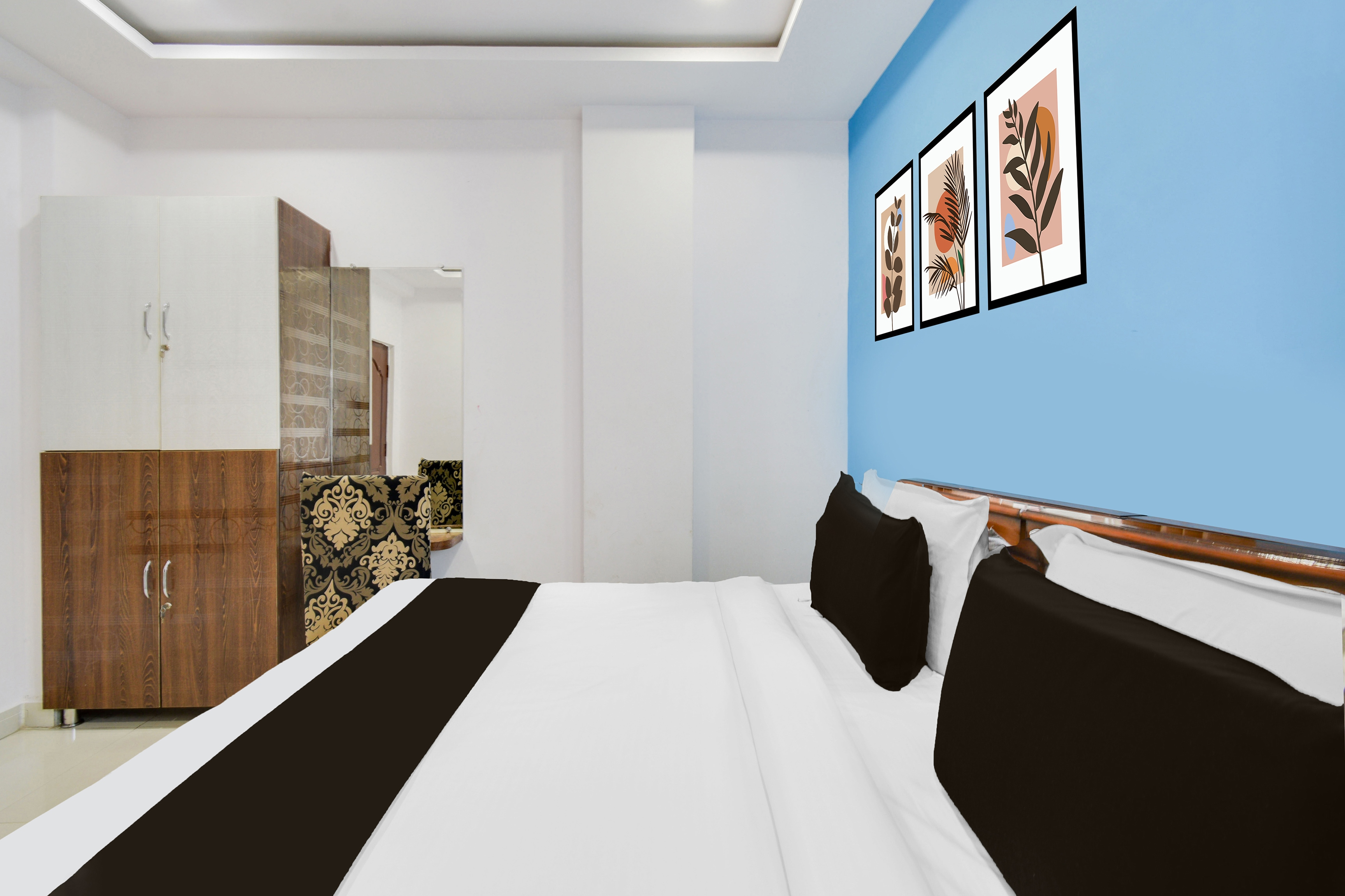 Super Townhouse Hitech City Madhapur,Hyderabad|Chanda Nagar,3 star