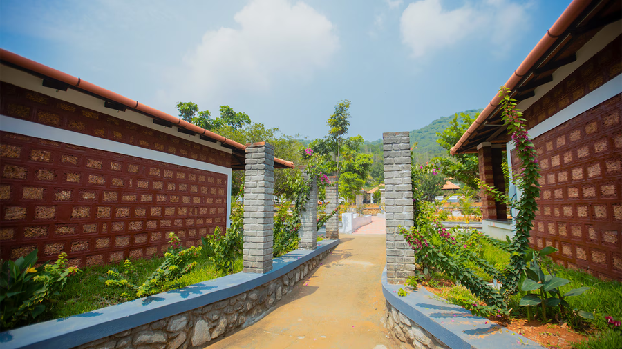 Aara Jungle Resort,Mettupalayam,5 star