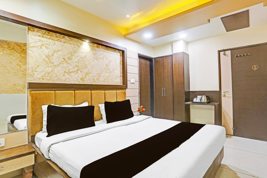 super hotel o kesarganj formerly suman palace